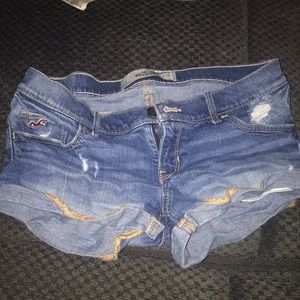 Size 3 Hollister summer shorts